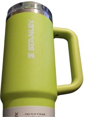 Stanley 30oz Quencher ProTour Flip Straw Tumbler In Chartreuse. NEW
